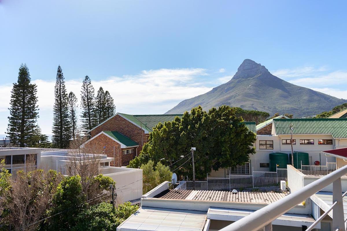 Stunning Sea View Apartment - Camps Bay เคปทาวน์ ภายนอก รูปภาพ