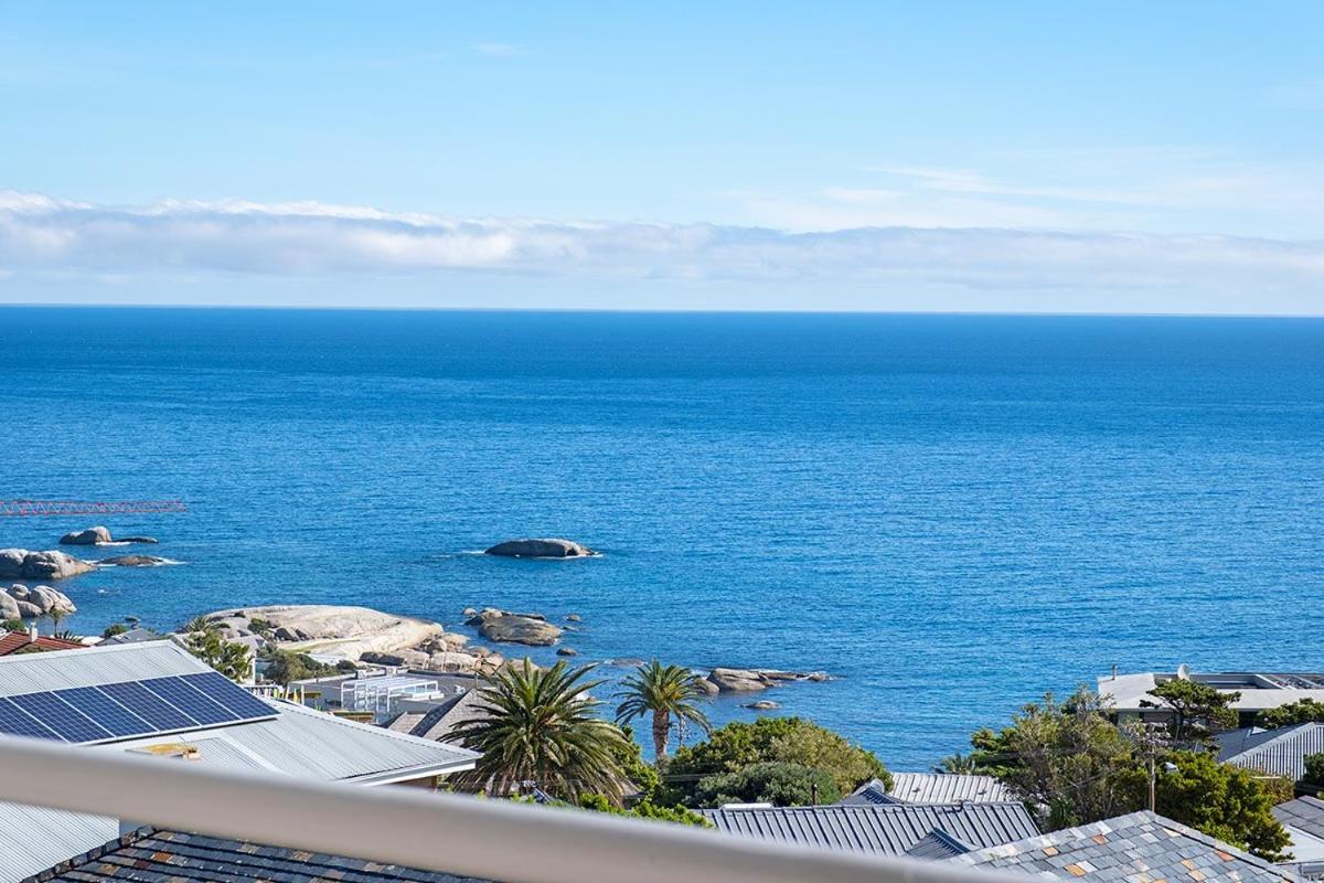 Stunning Sea View Apartment - Camps Bay เคปทาวน์ ภายนอก รูปภาพ